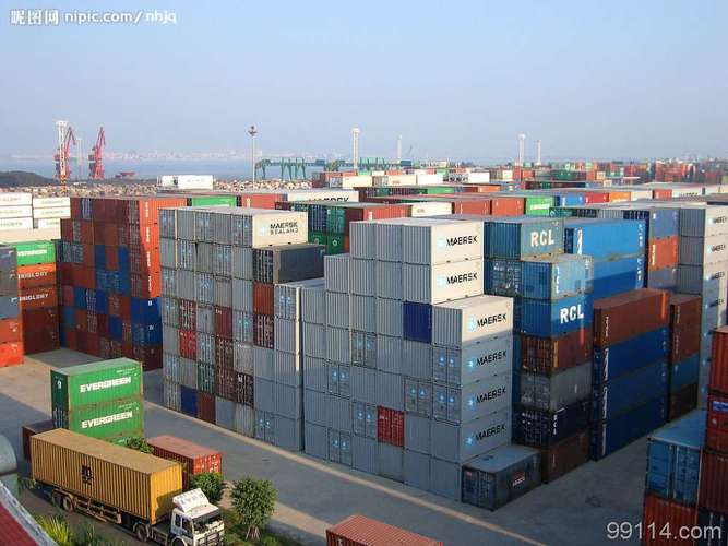 货物运输代理海运公司,海运运输的好处:海运集装箱运输运费低 安全性